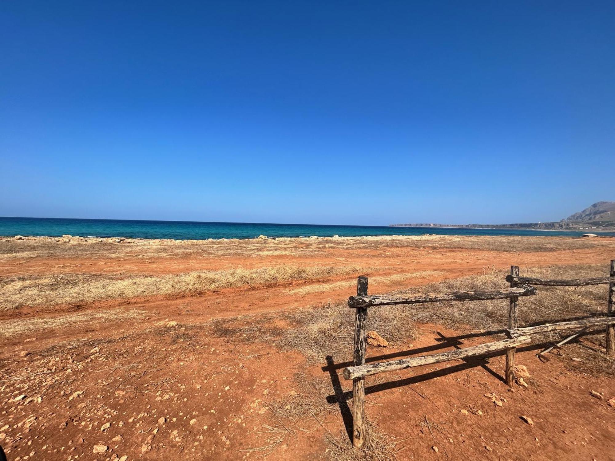 L'Oasi Una Pineta Sul Mare Кустоначи Экстерьер фото