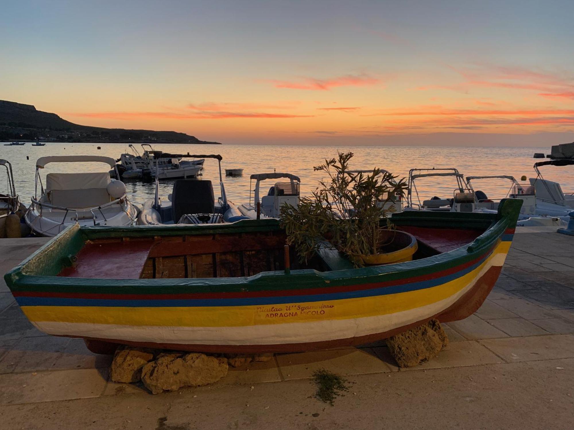 L'Oasi Una Pineta Sul Mare Кустоначи Экстерьер фото